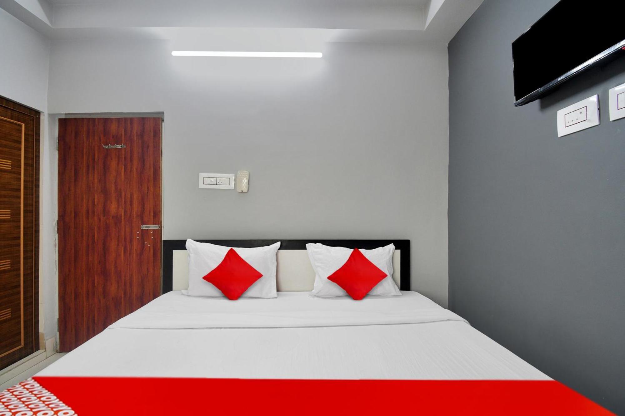 Super Hotel O Royal Empire Calcutta Eksteriør billede