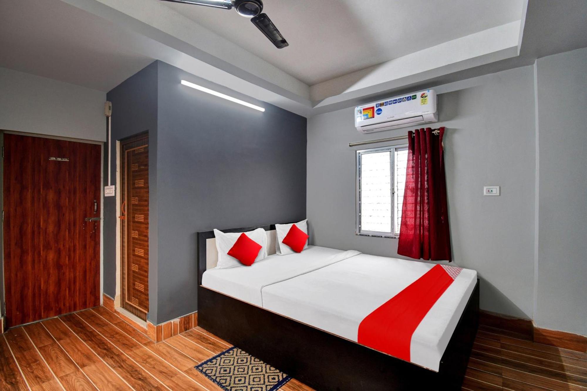 Super Hotel O Royal Empire Calcutta Eksteriør billede