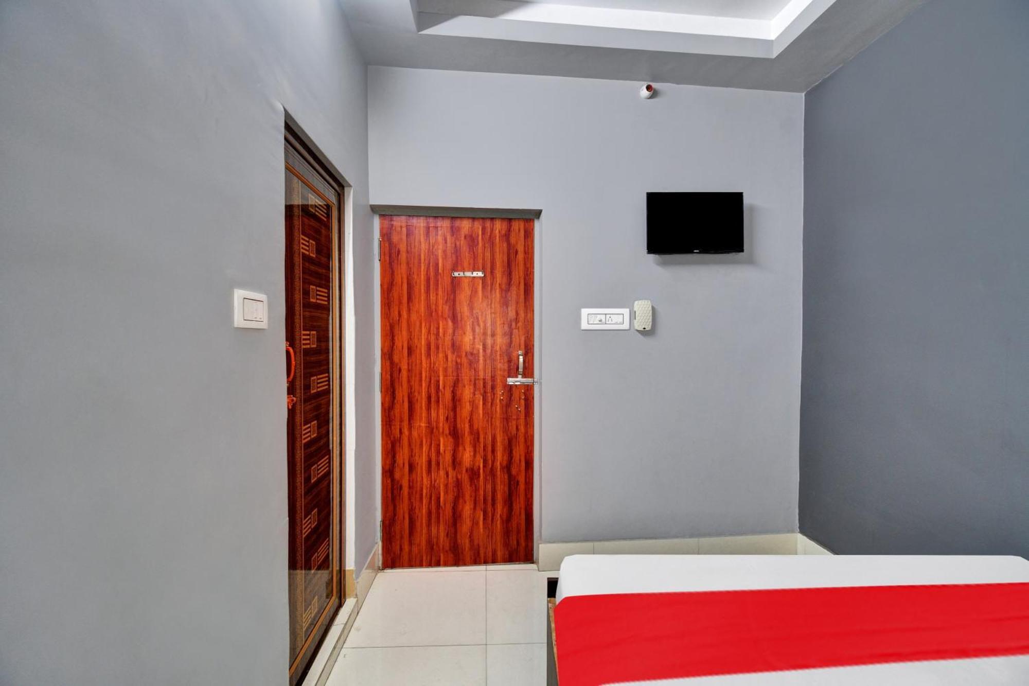 Super Hotel O Royal Empire Calcutta Eksteriør billede